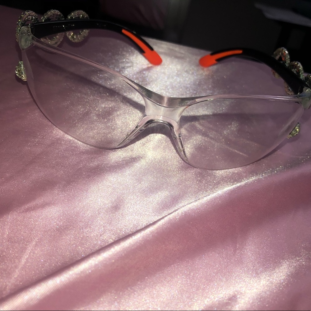 Clear Glasses - image 4